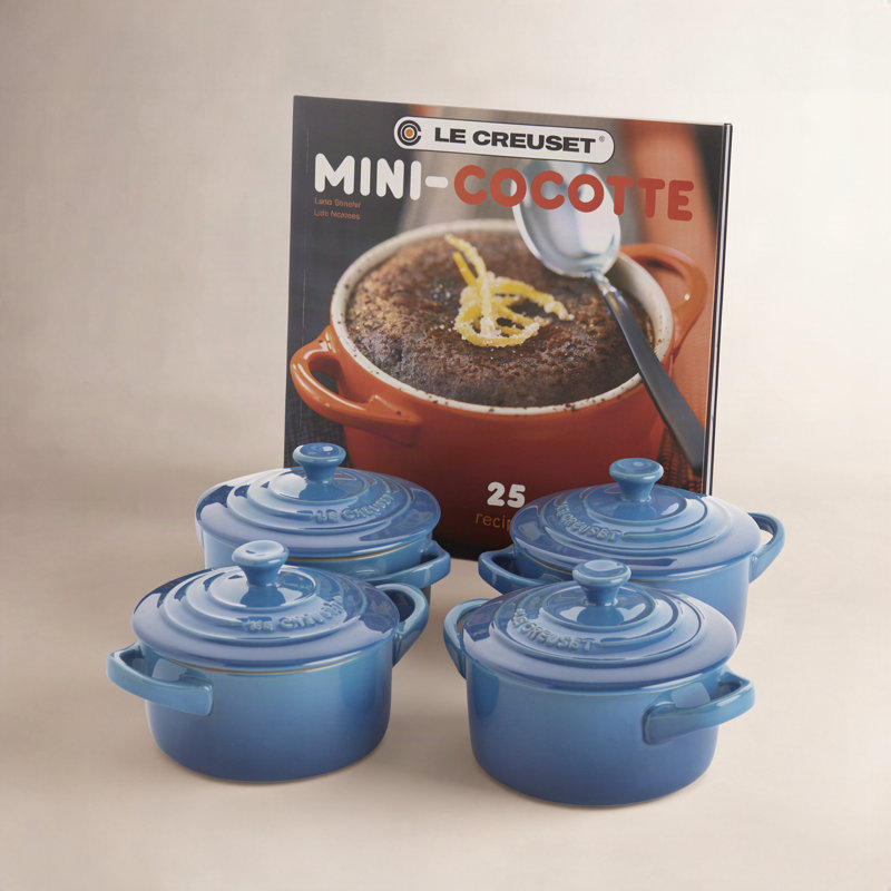 LE CREUSET ミニウォク 2点セット Le Creuset Stoneware 8 oz. Mini Round with Lids and Cookbook